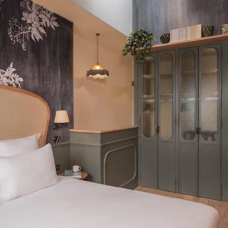 Hotel Miss Fuller Parijs