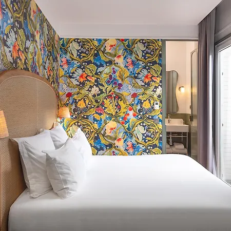 Miss Fuller 4* 파리