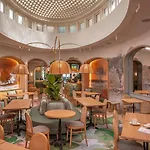 Otel Miss Fuller Paris